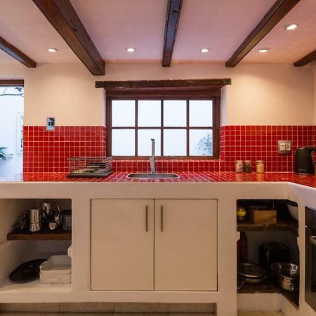 Central Cape Town, Stylish Home, With Private Courtyard エクステリア 写真