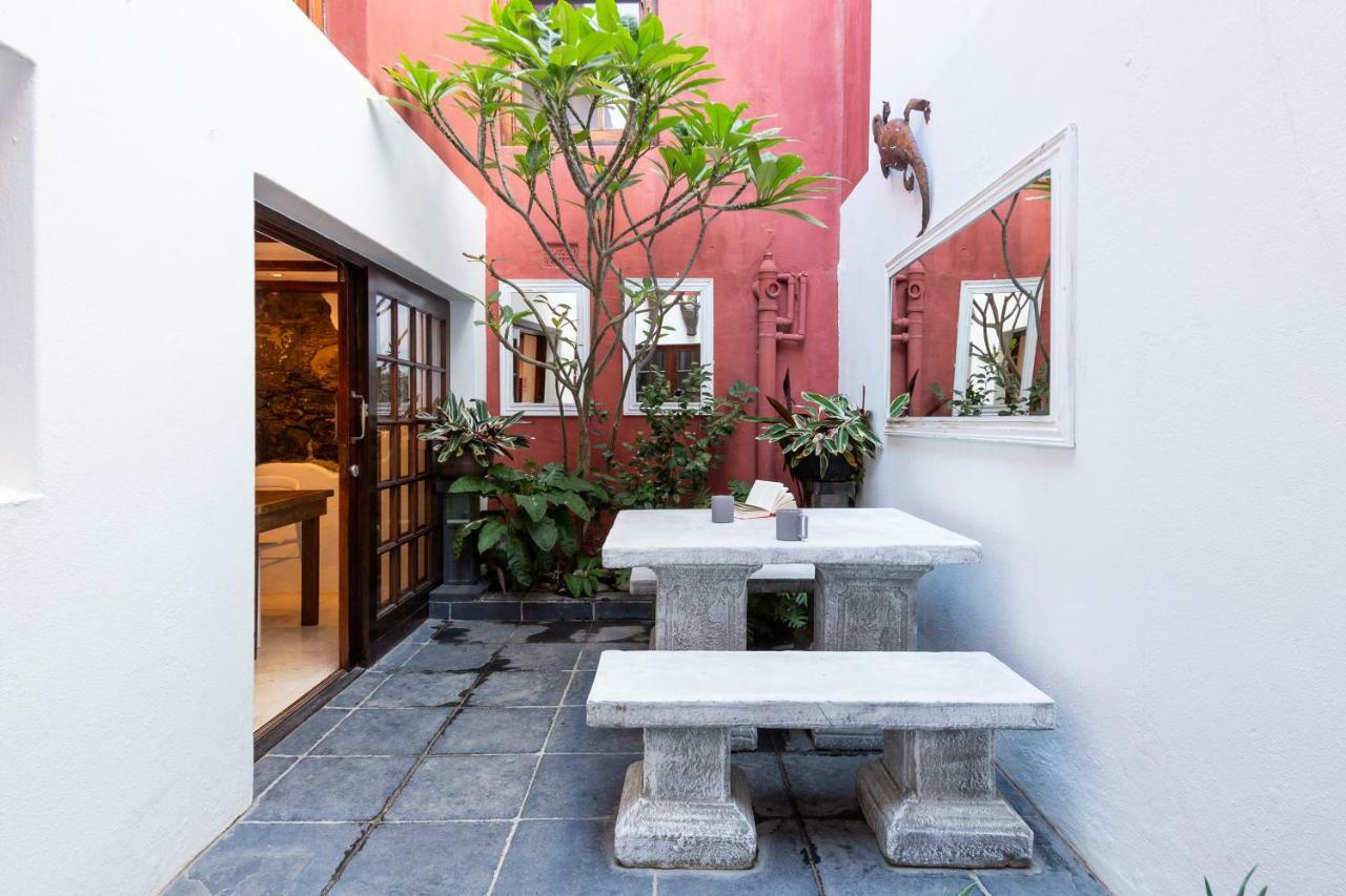 Central Cape Town, Stylish Home, With Private Courtyard エクステリア 写真