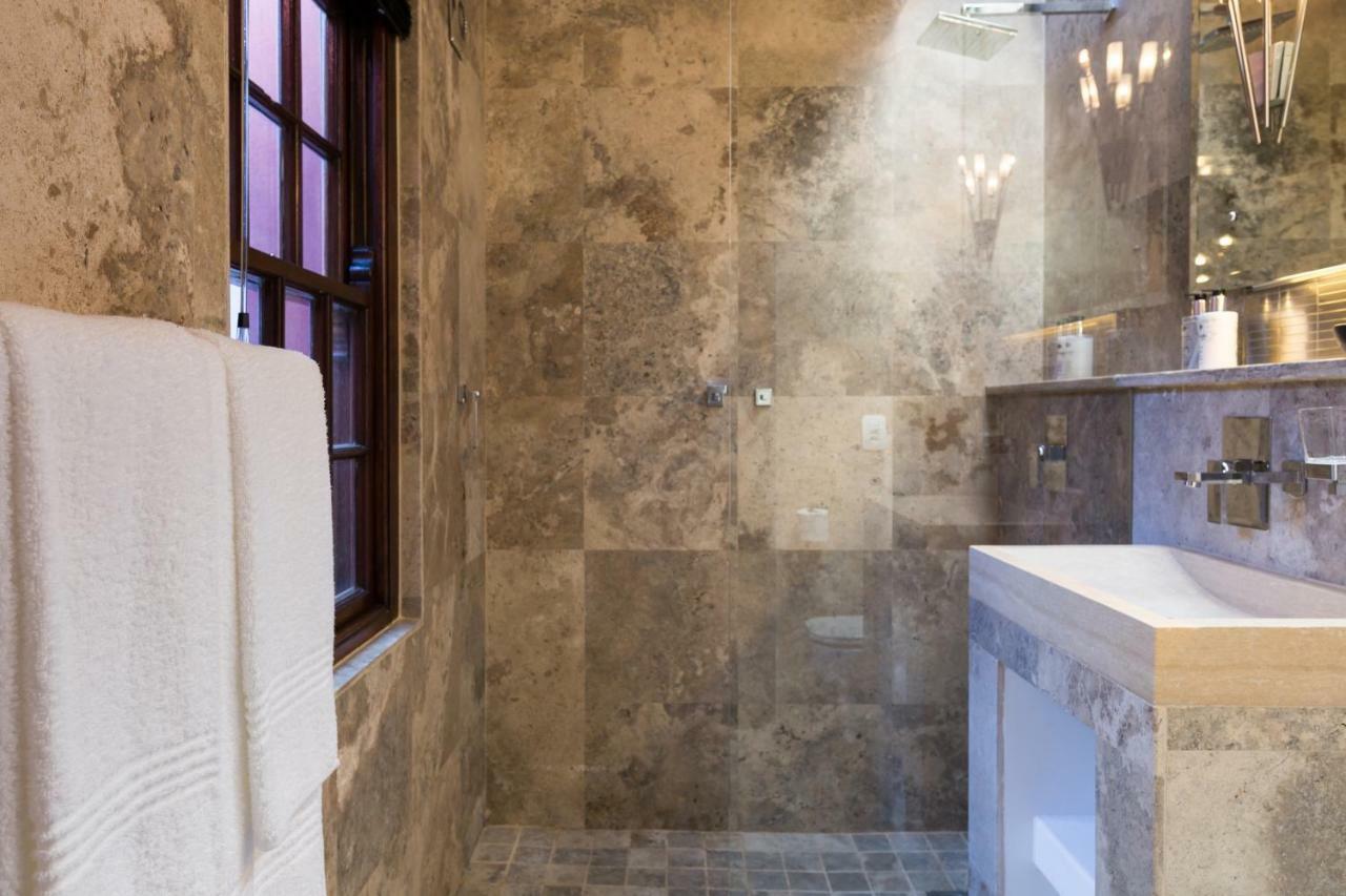 Central Cape Town, Stylish Home, With Private Courtyard エクステリア 写真