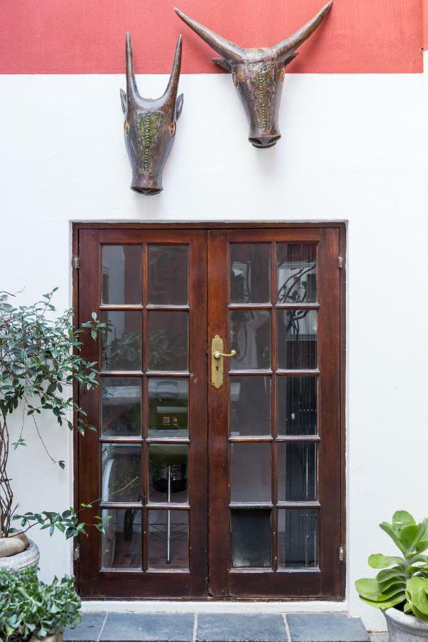 Central Cape Town, Stylish Home, With Private Courtyard エクステリア 写真