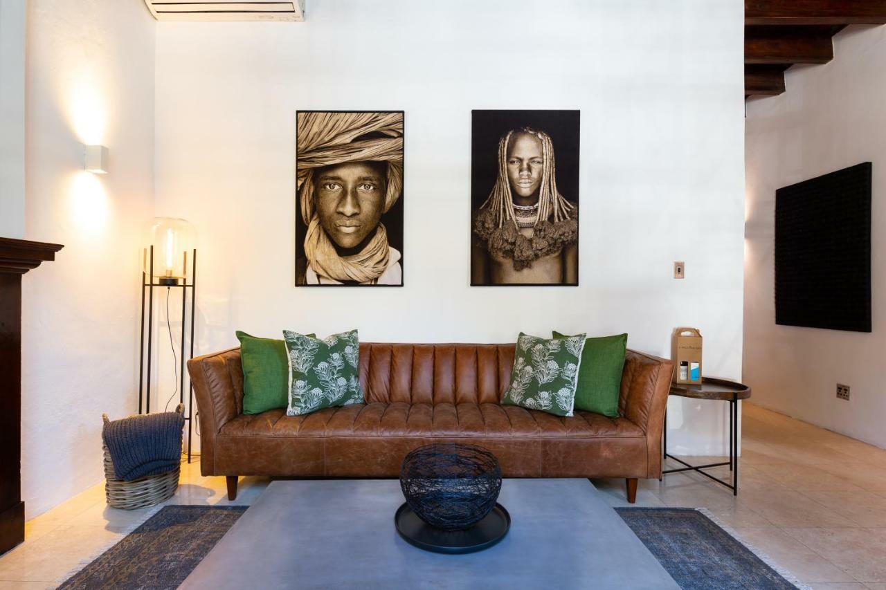 Central Cape Town, Stylish Home, With Private Courtyard エクステリア 写真