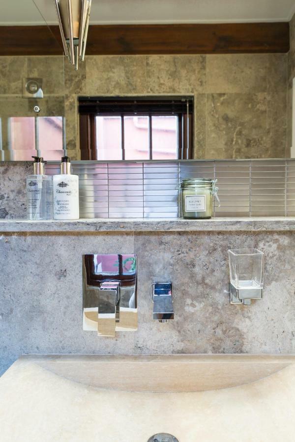 Central Cape Town, Stylish Home, With Private Courtyard エクステリア 写真
